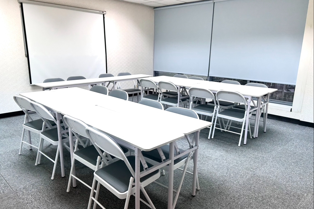 可排列成ㄇ字型的會議室