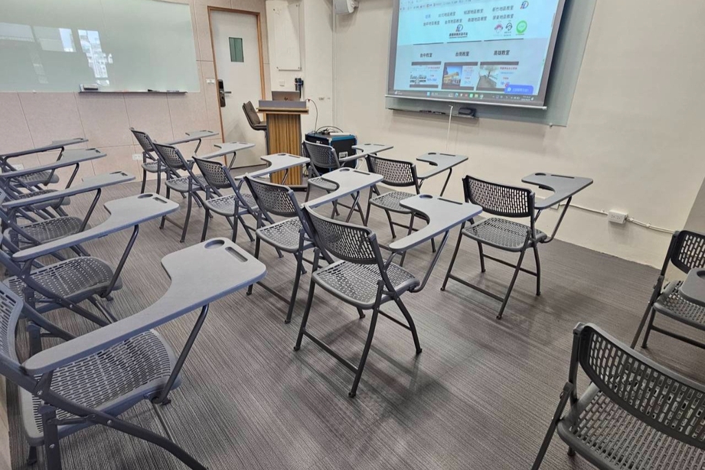 大學椅-橫向15個座位