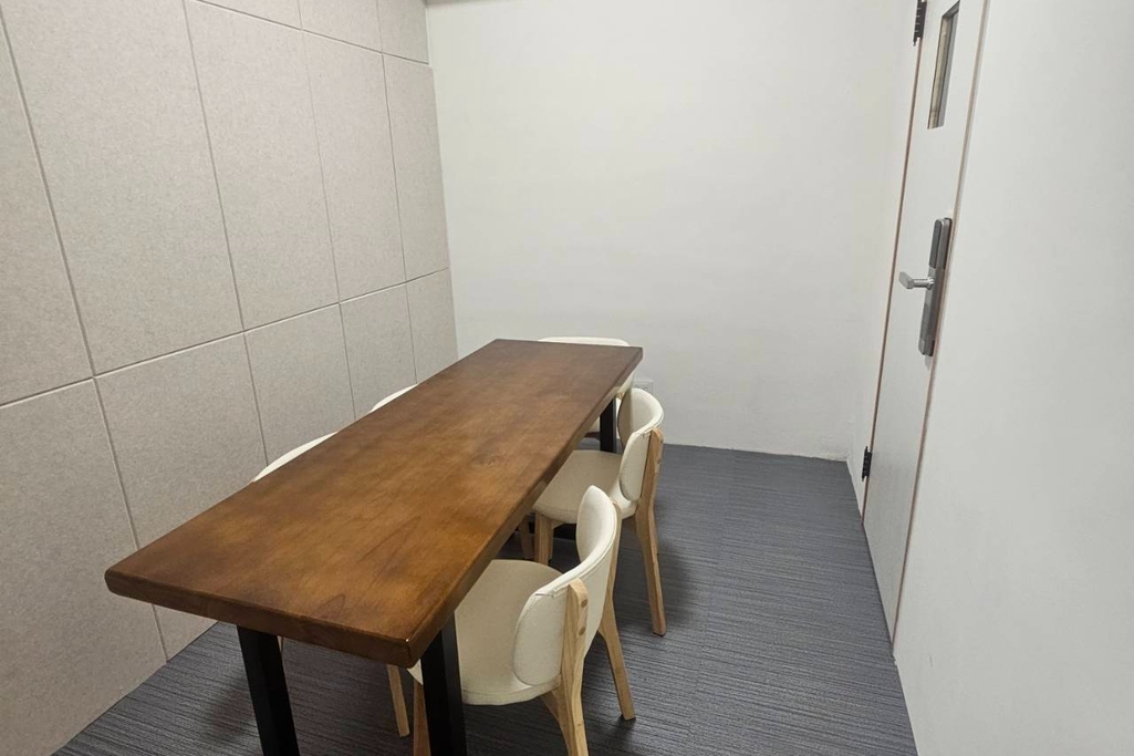 威保商務中心・建國館-會議室