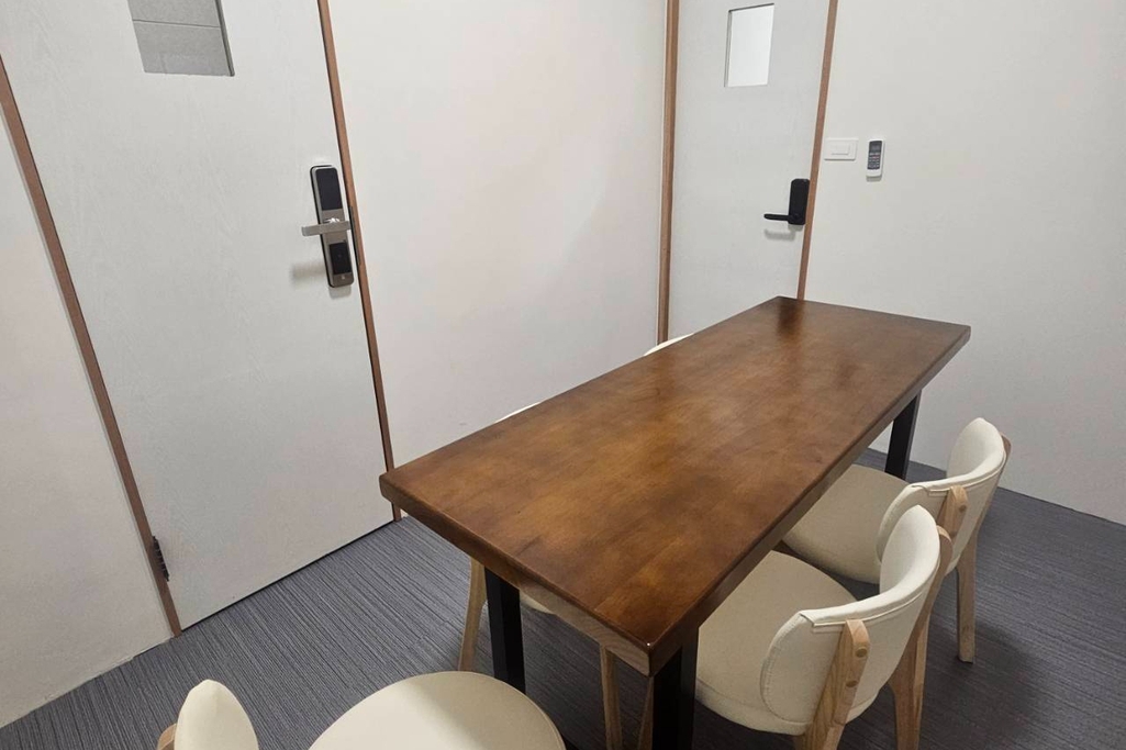 威保商務中心・建國館-會議室