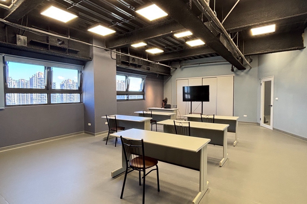 📚中和瑜珈有氧課教室🎋│講座課程🎤│停車限量免費及優惠│🚇中原捷運站步行4分鐘│🍱美食餐點｜中正9927瑜珈