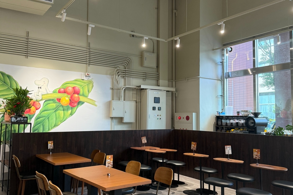 ＣＡＭＡ中和最大空間可容50人