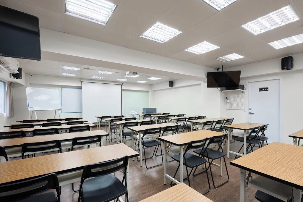 中山捷運站步行5分鐘,311陽光教室