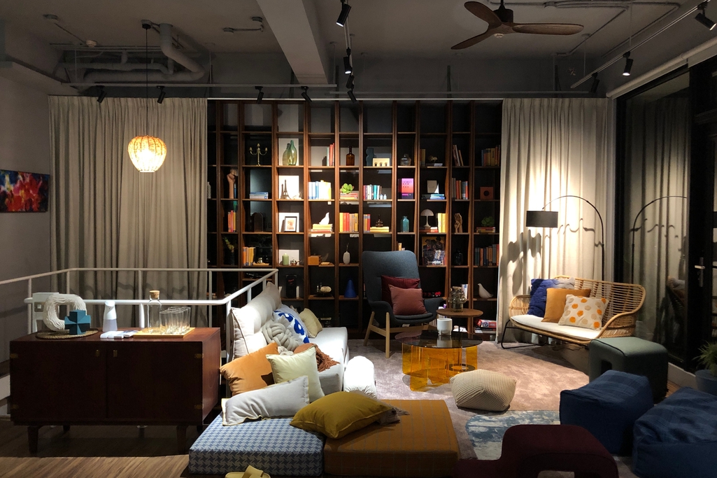 🏠多功能空間｜✨近捷運南京三民站｜🪴綠蔭陽台｜🧑‍🍳中島廚房｜團建・發表會・聚會・烹飪・攝影・播客｜塔悠289